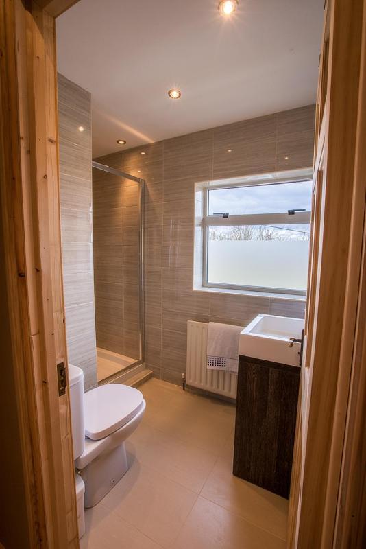 Spacious 4 Bedroom Home - 5 Min Walk To Town Enniskillen Eksteriør billede